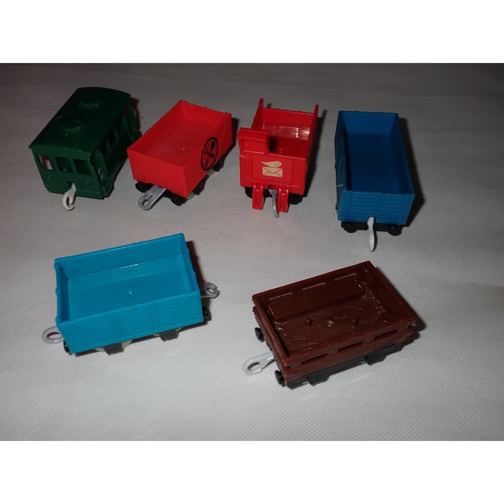Mattel Thomas & Friends Kids TrackMaster Motorized Railway Cargo Cars Set of 6